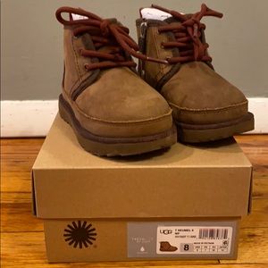 Ugg Neumel II waterproof toddler boots size 8